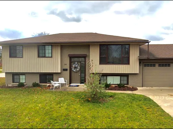 34 McDonagh Cres #5, Thorold, ON L2V 4J4