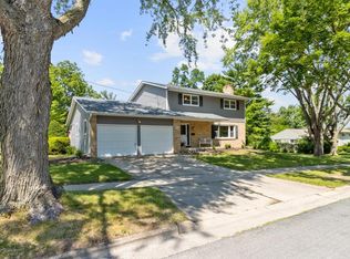 486 Woodside Ter, Madison, WI 53711