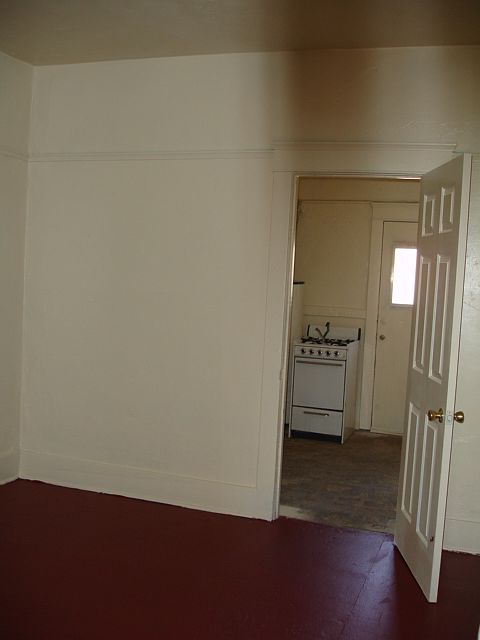1st image of 343 E North St #343