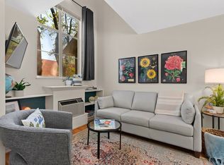 243 S Gregg Ave #ID1332373P, Fayetteville, AR 72701