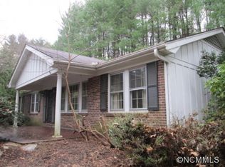 3 Glade Cove Rd, Asheville, NC 28804