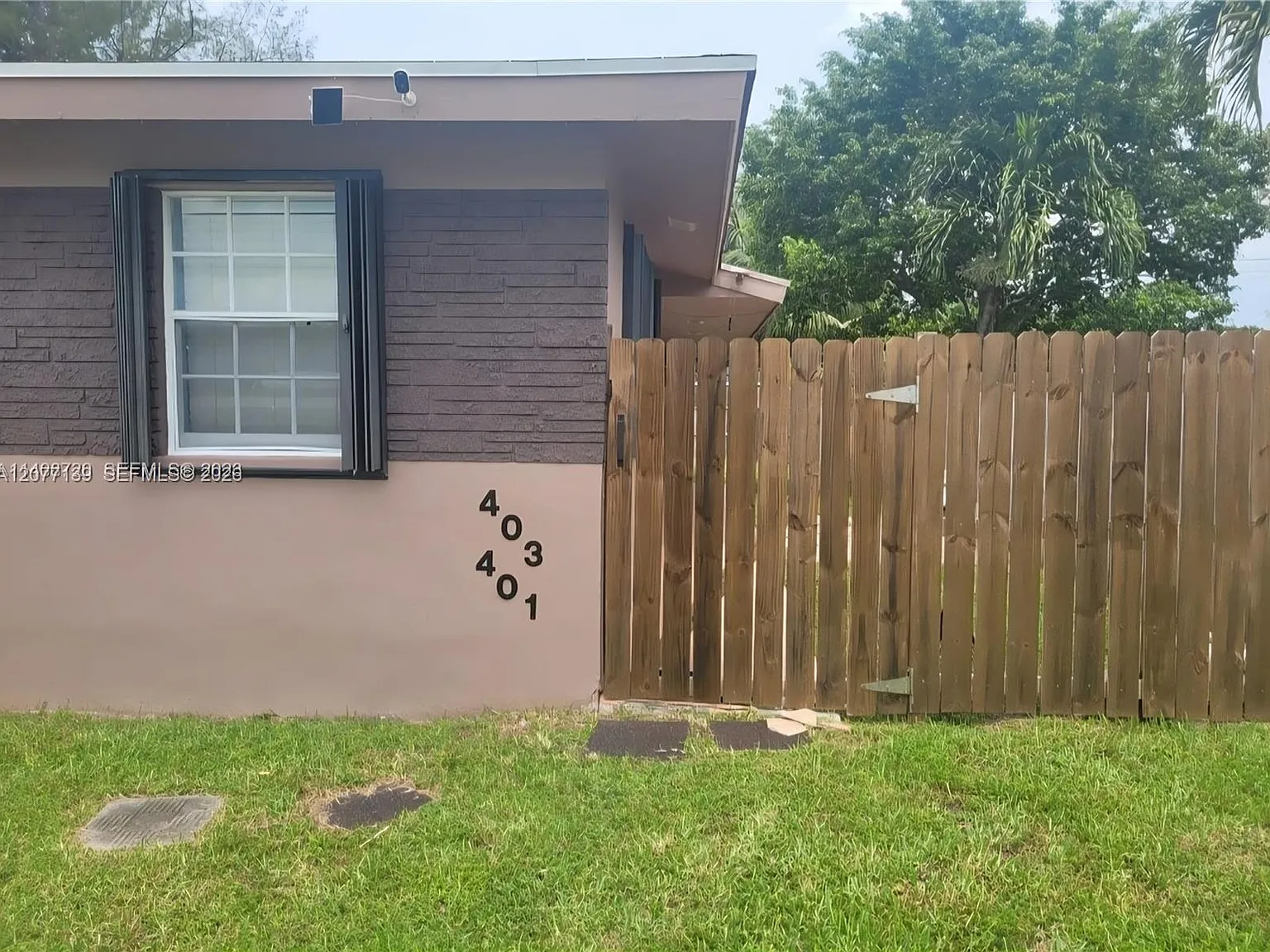2 bed, 1.0 bath, $2,100 — Photo 2