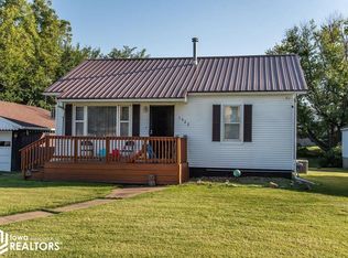 1322 Mowrey Ave, Ottumwa, IA 52501