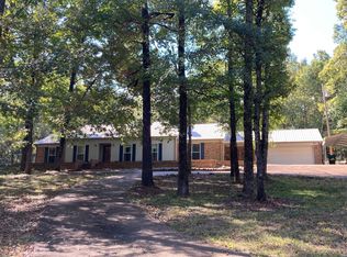505 Northwoods Dr, Grenada, MS 38901