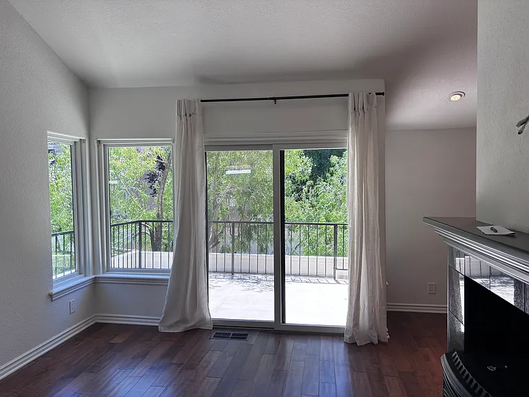 2108 Lost Lake Pl — Photo 2