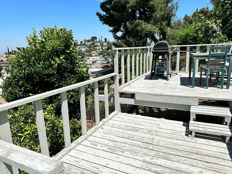 1078 N Rowan Ave #C — Photo 4