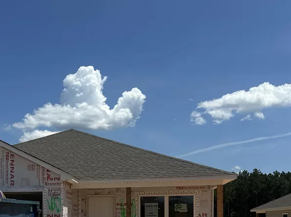 8009 Chesapeake Trl, Bauxite, AR 72011