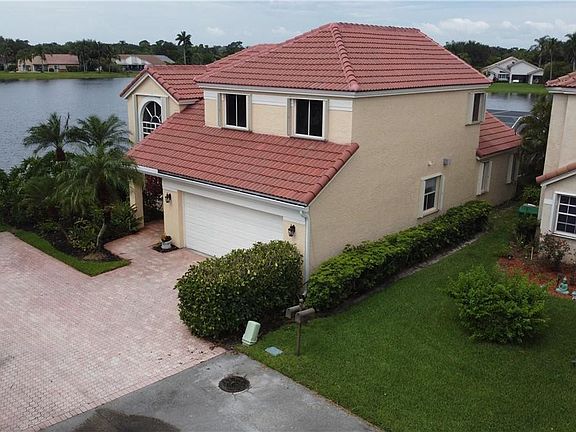 2nd image of 2873 Oak Park Circle