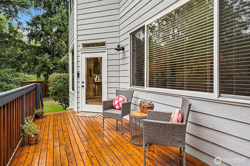 2nd image of 835 SW 355th Court