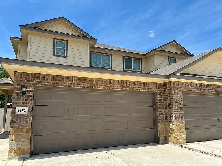 1152 Stanley Way — Photo 20