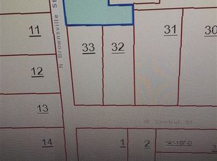 303 Brownsville St, Trenton, TN 38382