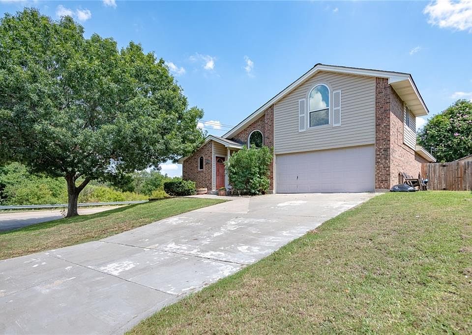 1st image of 6001 Parkmeadow Dr
