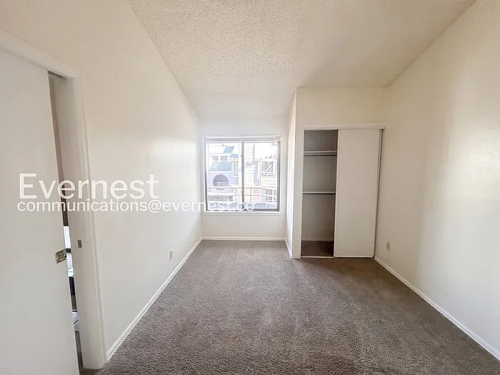 934 Acapulco Ct — Photo 10