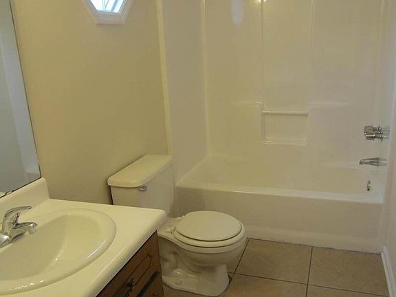 5th image of 1302 Old Mill Pl