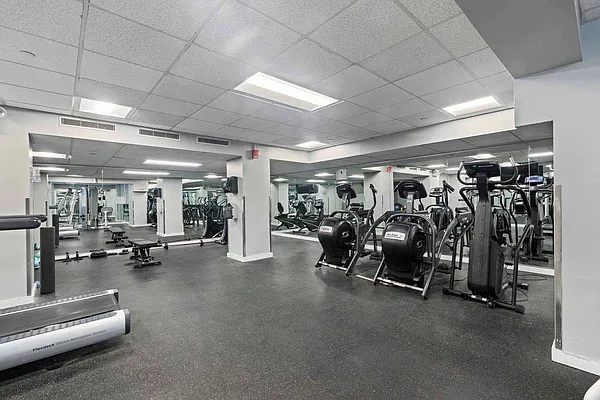 Rented by Tourma Realty LLC | media 18