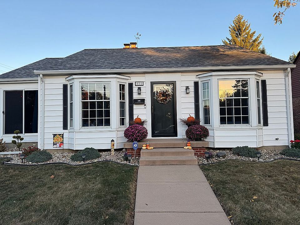 1st image of 422 N Berkley Rd