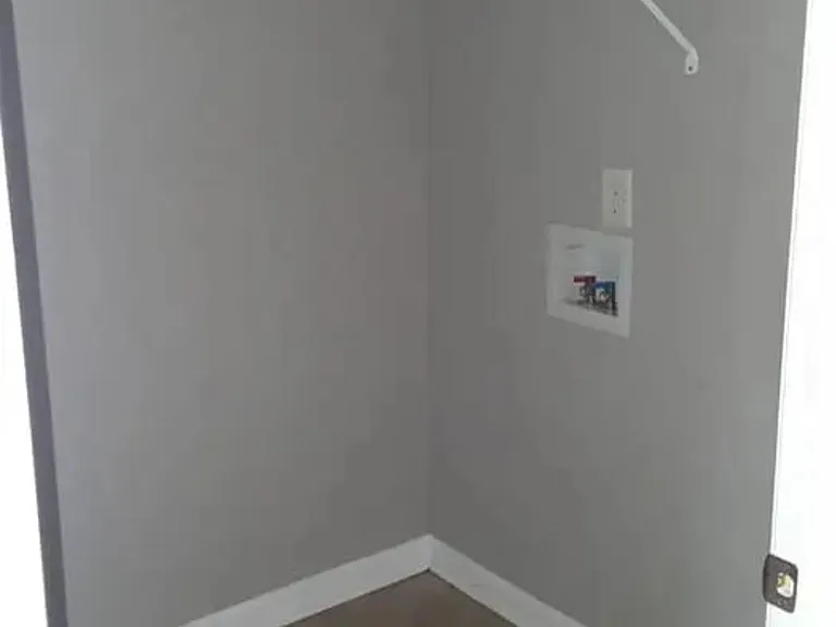 687 Holland Ridge Dr — Photo 12