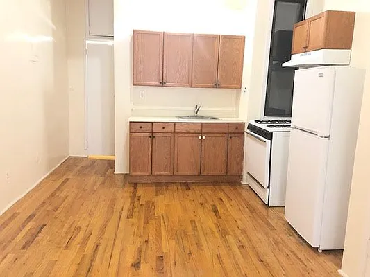 Rented by Mauro Bros Real Estate Services LLC | media 26