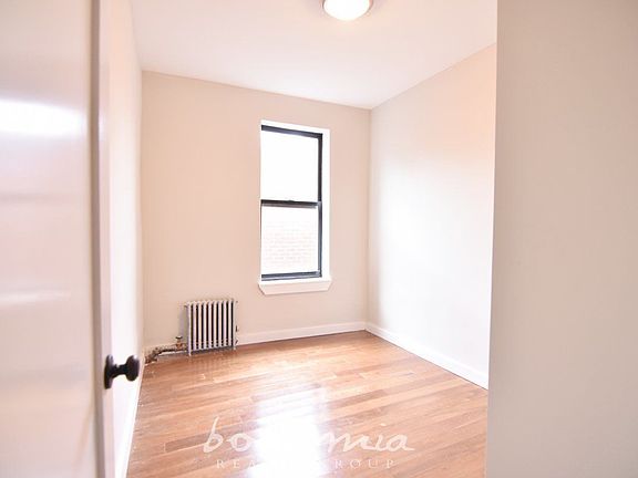 5th image of 101 W 143rd St APT 5