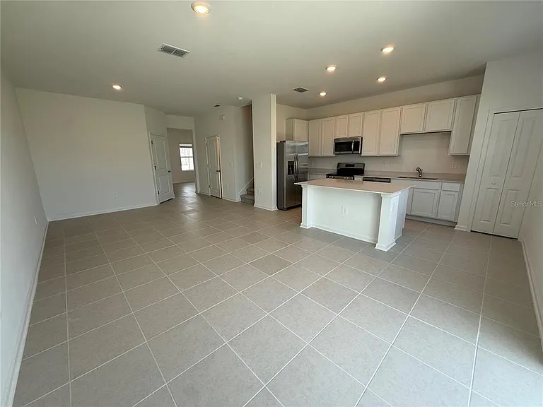 2567 Skyline Loop — Photo 6
