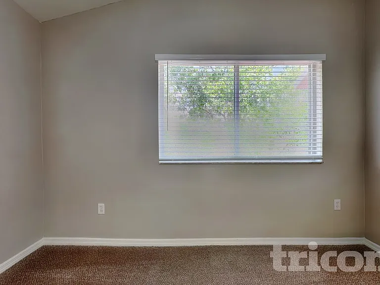 34953 Meadow Reach Dr — Photo 16
