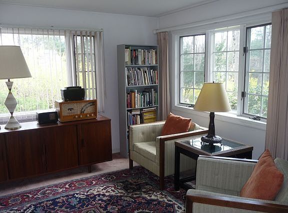 4th image of 71 Lily Pond Ln