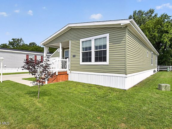 4th image of 14900 County Road H #124