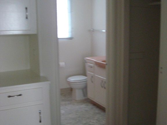 3rd image of 115 Mira Mar Ave APT 8