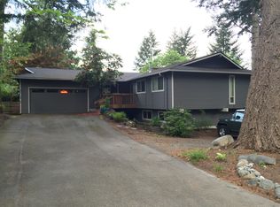15 Mount Olympus Dr NW, Issaquah, WA 98027
