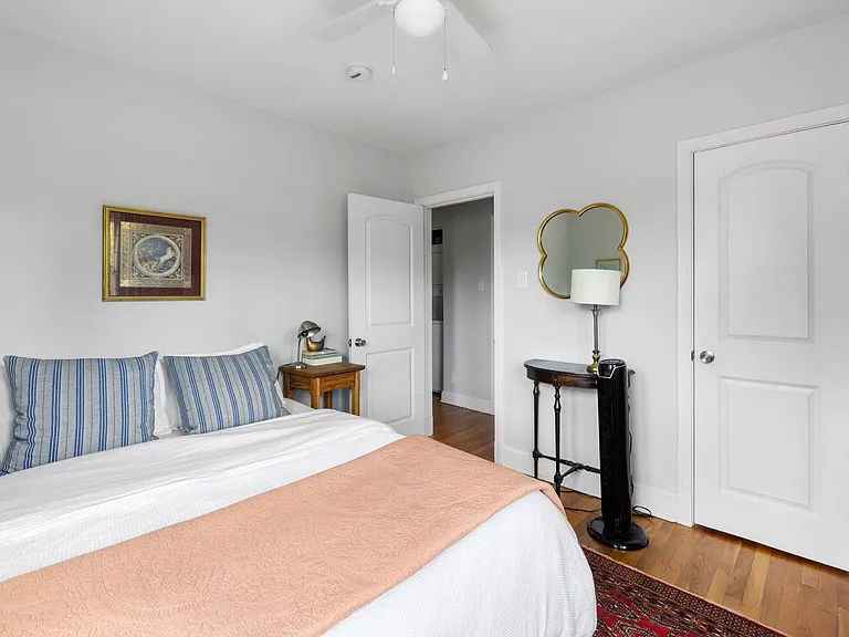 4231 Chamberlayne Ave — Photo 4