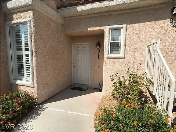 2nd image of 251 S Green Valley Pkwy Unit 911