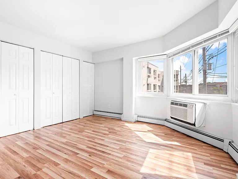 333 Grand Ave #3Q — Photo 10