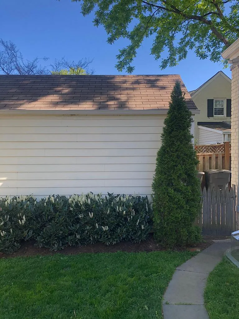 108 Lucas Lane — Photo 3