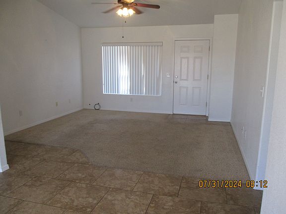 3rd image of 2402 E Prickly Pear Dr
