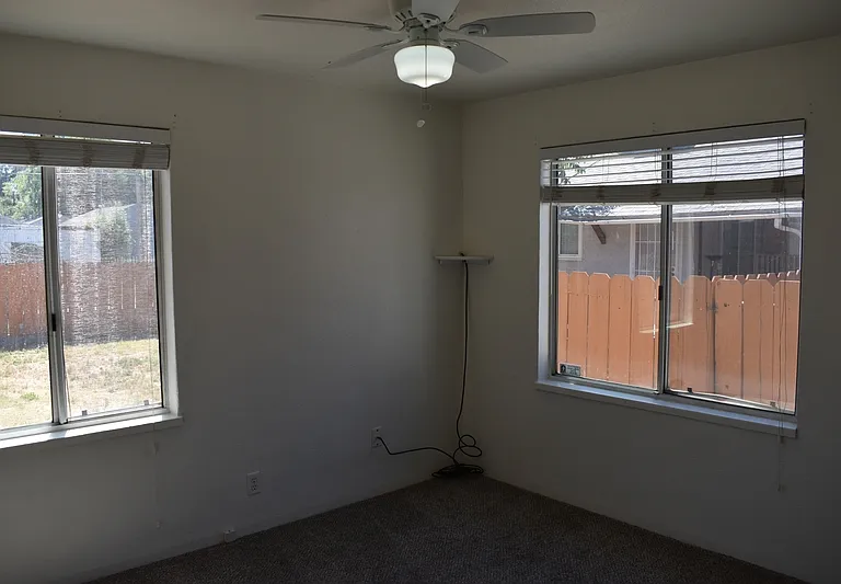 1333 Frank Ave — Photo 15