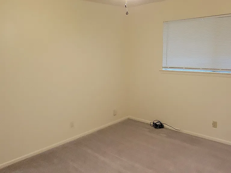 1709A Lawyer St #A — Photo 11