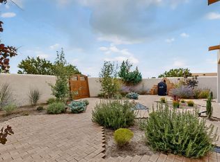 3 Jornada Loop, Santa Fe, NM 87508