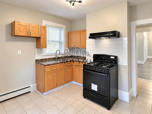 249 Amherst St, East Orange, NJ