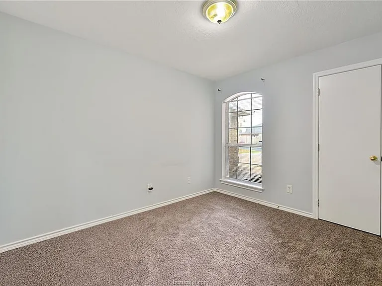 3rd bedroom with walk-in closet