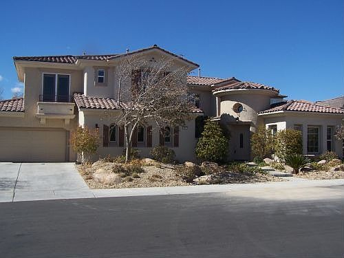 1st image of 217 Villa Borghese St