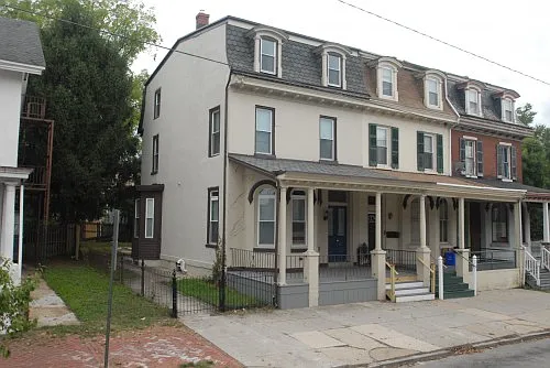 904 Swede St photo 1