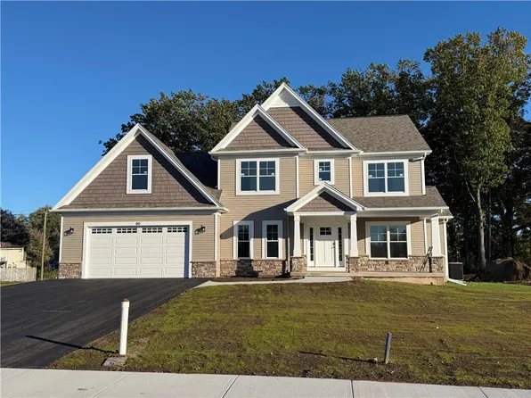 90 Fairbourne Park, Rochester, NY 14626