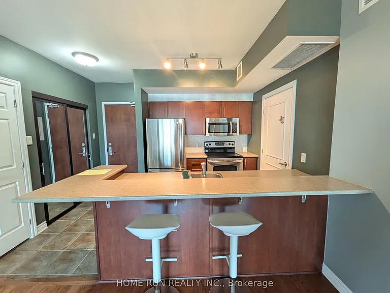 200 Rideau St #1107 — Photo 8