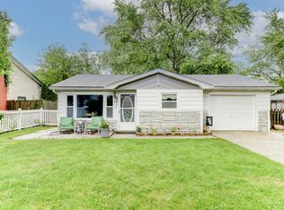 560 W Arlington Ln, Crete, IL 60417