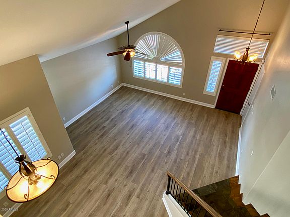 5th image of 9164 W Crocus Dr