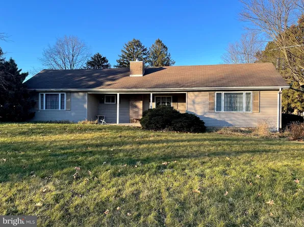 29 Walk Snook Rd, Mc Clure, PA 17841
