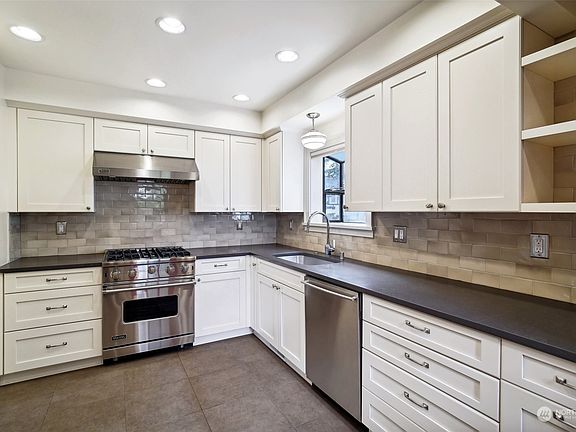 4th image of 6508 31st Avenue NE