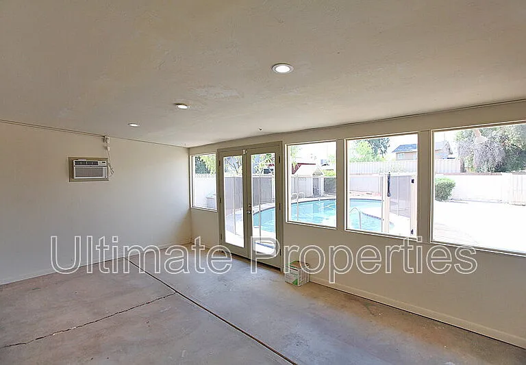 4129 E Bluefield Ave — Photo 24