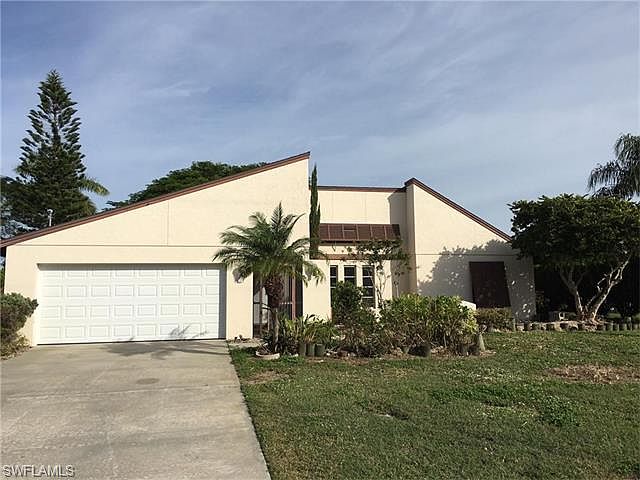 1st image of 817 SW 52nd St