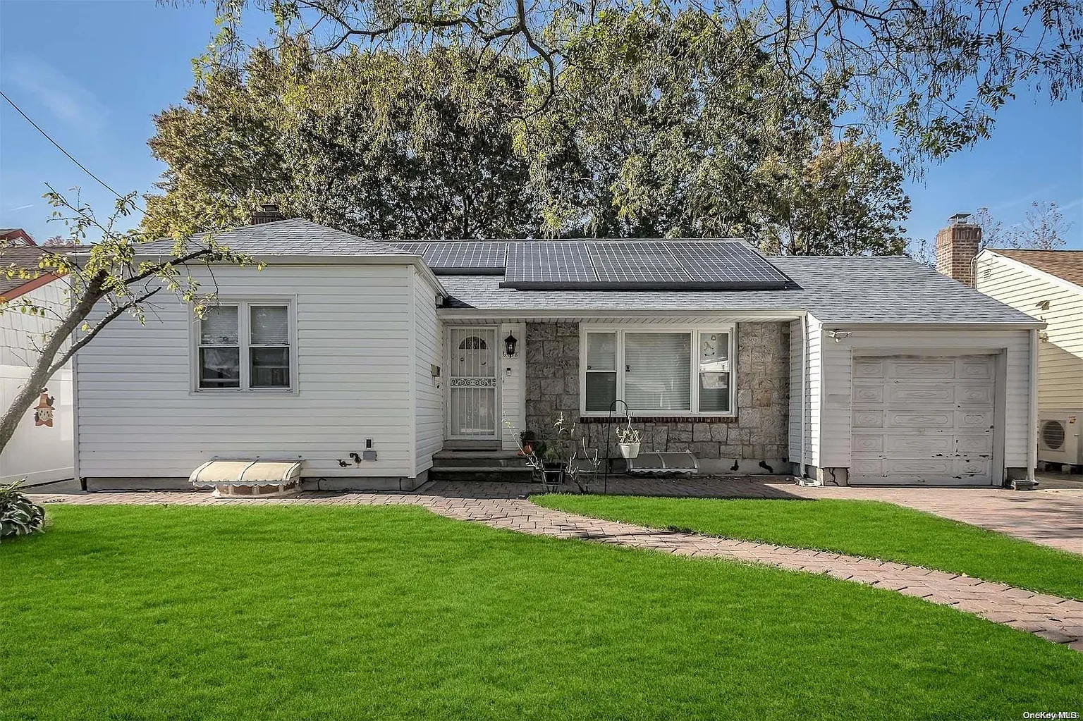 64-58 Bell Boulevard photo 1